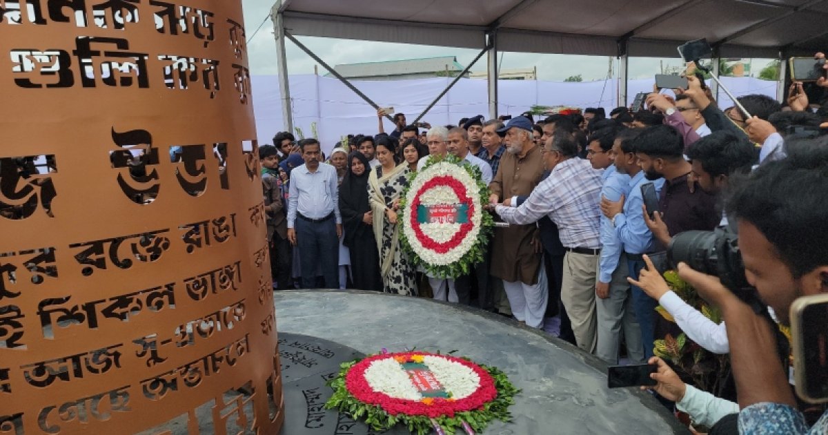 এই সরকারের আমলেই জুলাই হত্যাকাণ্ডের বিচার হবে: আইন উপদেষ্টা
