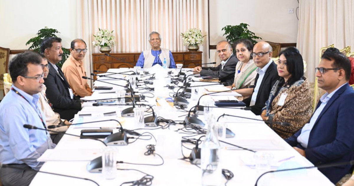 প্রাথমিকে প্রধান শিক্ষকের শূন্যপদে দ্রুততম সময়ের মধ্যে নিয়োগের নির্দেশ প্রধান উপদেষ্টার