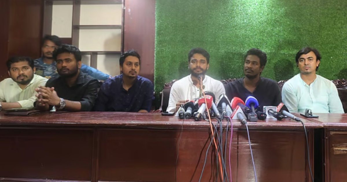 আ.লীগ আর নীরব ভূমিকায় নেই, নিরাপত্তা নিয়ে ভাবতে বাধ্য হচ্ছি: এনসিপি নেতা