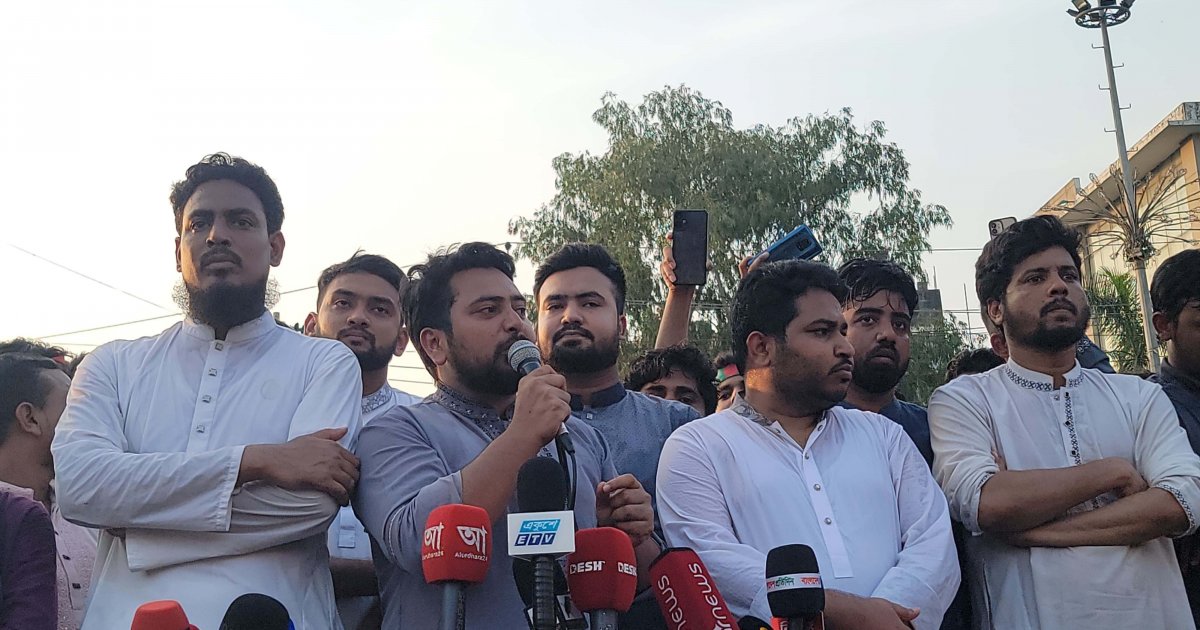 কেন আইনশৃঙ্খলা এখনও ঠিক হচ্ছে না, সরকারের কাছে জবাব চাই: নাহিদ ইসলাম