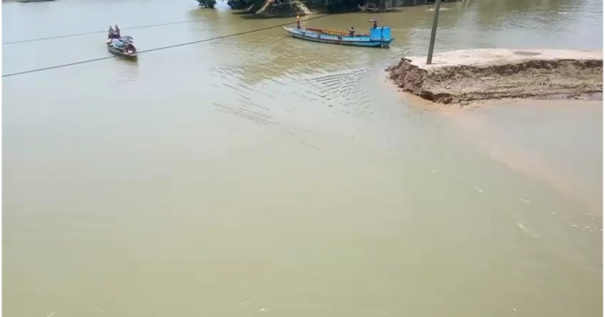 সড়ক পার হওয়ার সময় গর্তে ডুবে যাওয়া মা-মেয়ের লাশ ভেসে উঠলো হাওরে