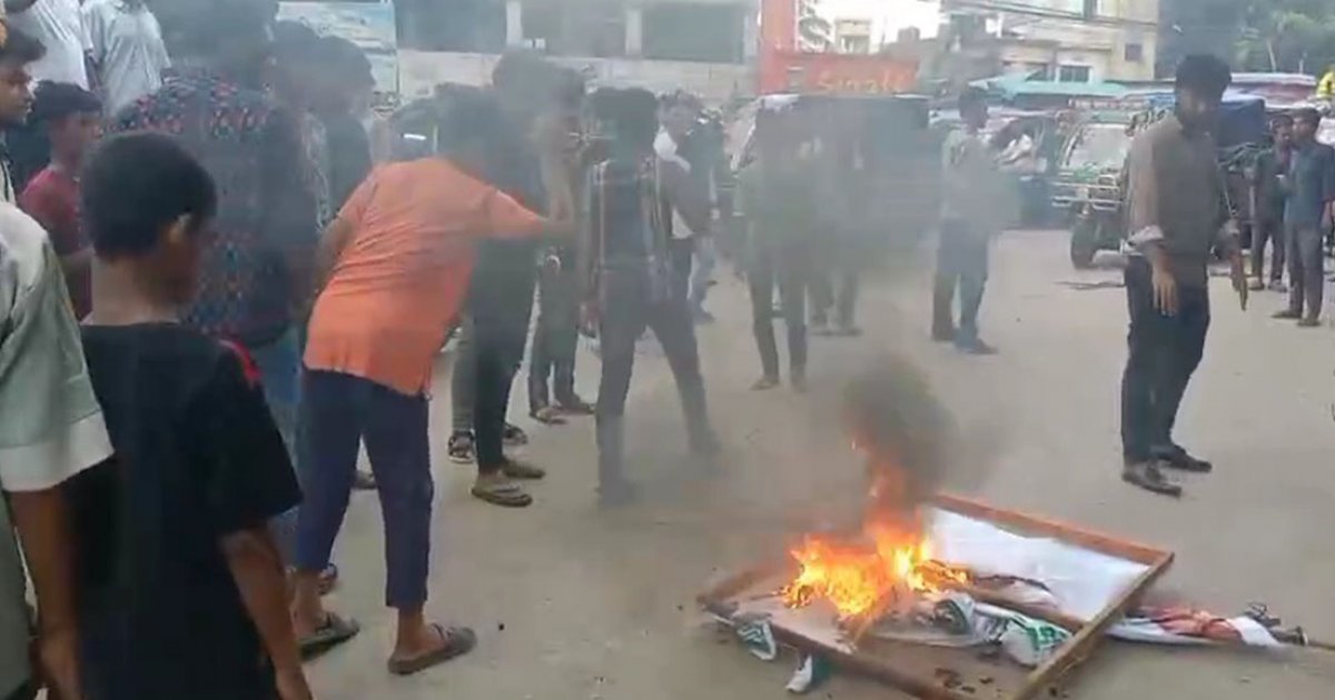সালাহ উদ্দিনকে ‘গডফাদার’ বললেন নাসিরউদ্দীন, প্রতিবাদে বিএনপির ভাঙচুর