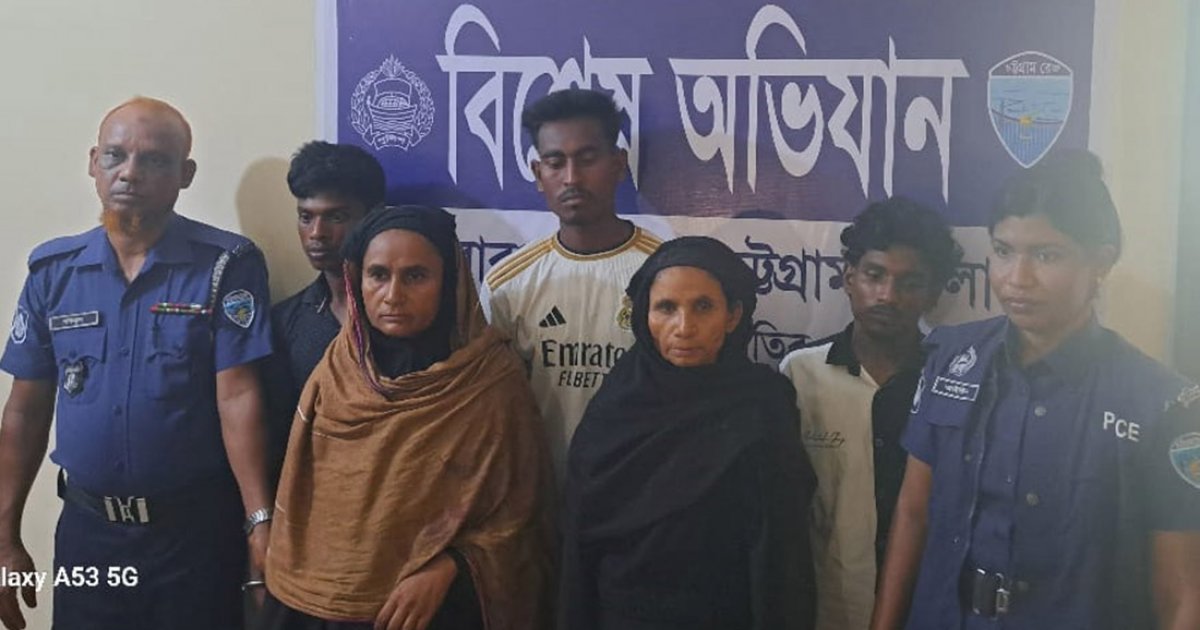 মীরসরাইয়ে স্বামীকে হত্যার ঘটনায় স্ত্রীসহ গ্রেফতার ৫