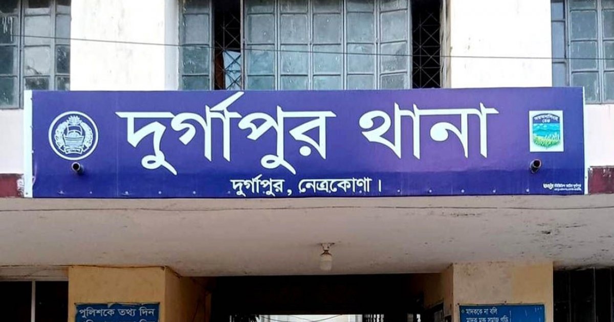 নাতনির কান্নার শব্দ শুনে গিয়ে মিললো মেয়ে-জামাতার মরদেহ