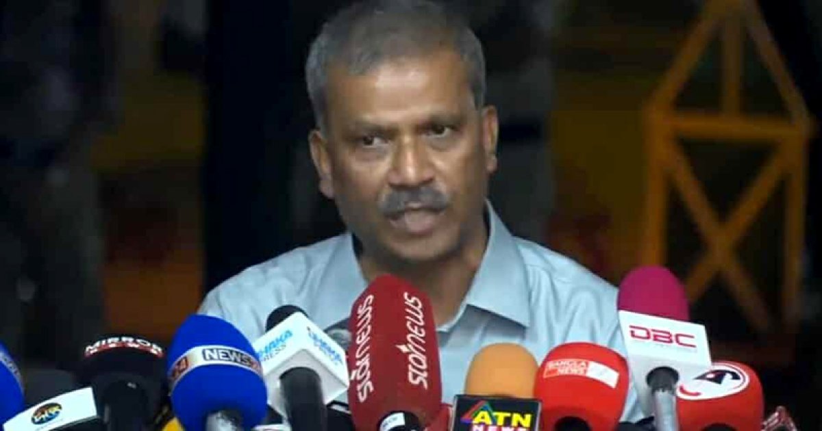 নিজেদের মধ্যে ঐক্য দৃশ্যমান করতে বলেছেন প্রধান উপদেষ্টা: আসিফ নজরুল
