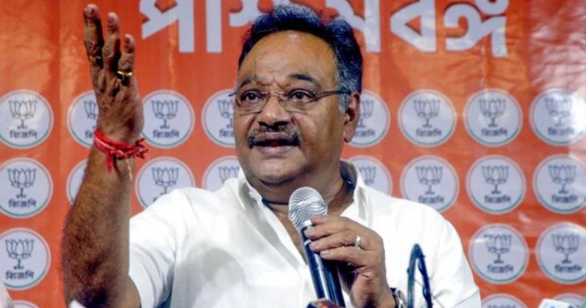 বাঙালি না বাংলাদেশি তীব্র বিতর্কে উত্তপ্ত পশ্চিমবঙ্গ