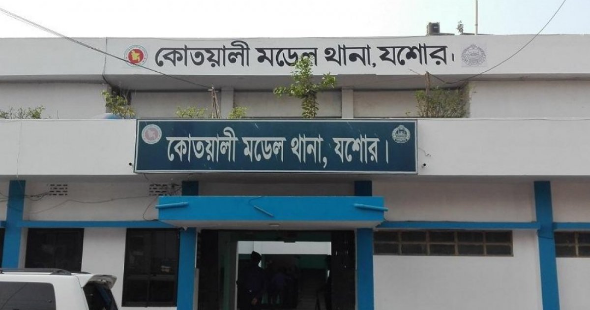 বকেয়া টাকা চাওয়ায় একজনকে পিটিয়ে হত্যা