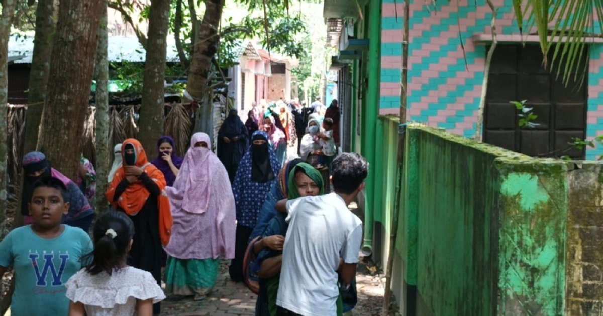 মাইলস্টোনের শিক্ষক দম্পতির সন্তান সায়ানের দাফন সম্পন্ন