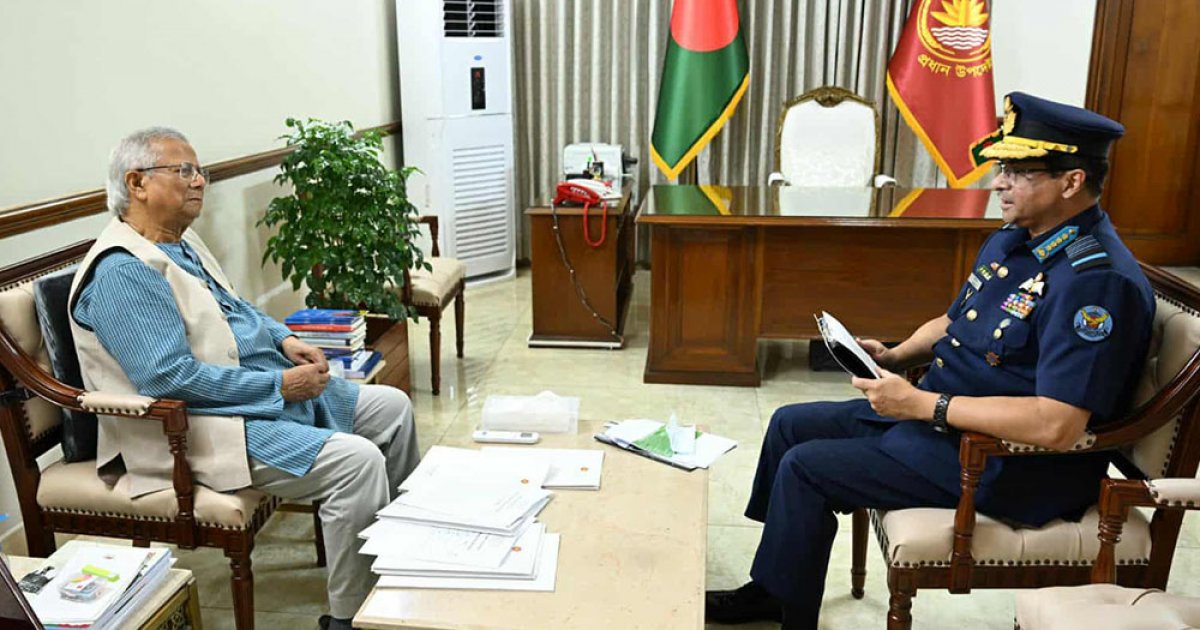 প্রধান উপদেষ্টার সঙ্গে বিমান বাহিনী প্রধানের সাক্ষাৎ
