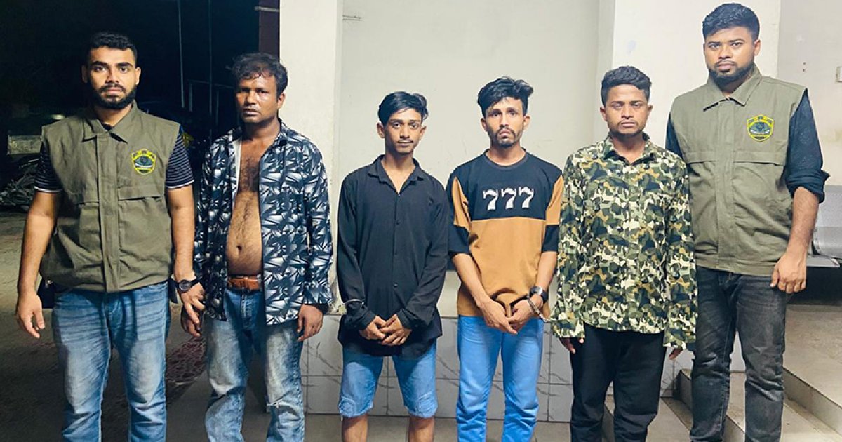 মোহাম্মদপুরে ‘তরুণ গ্যাং’র ৪ সদস্য গ্রেফতার