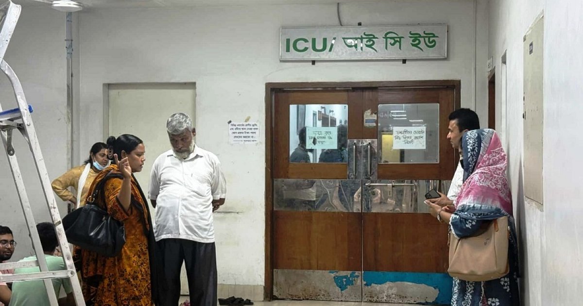বার্ন ইউনিটে দগ্ধদের আর্তনাদ, নীরবে চোখের পানি মুছছেন অভিভাবকরা