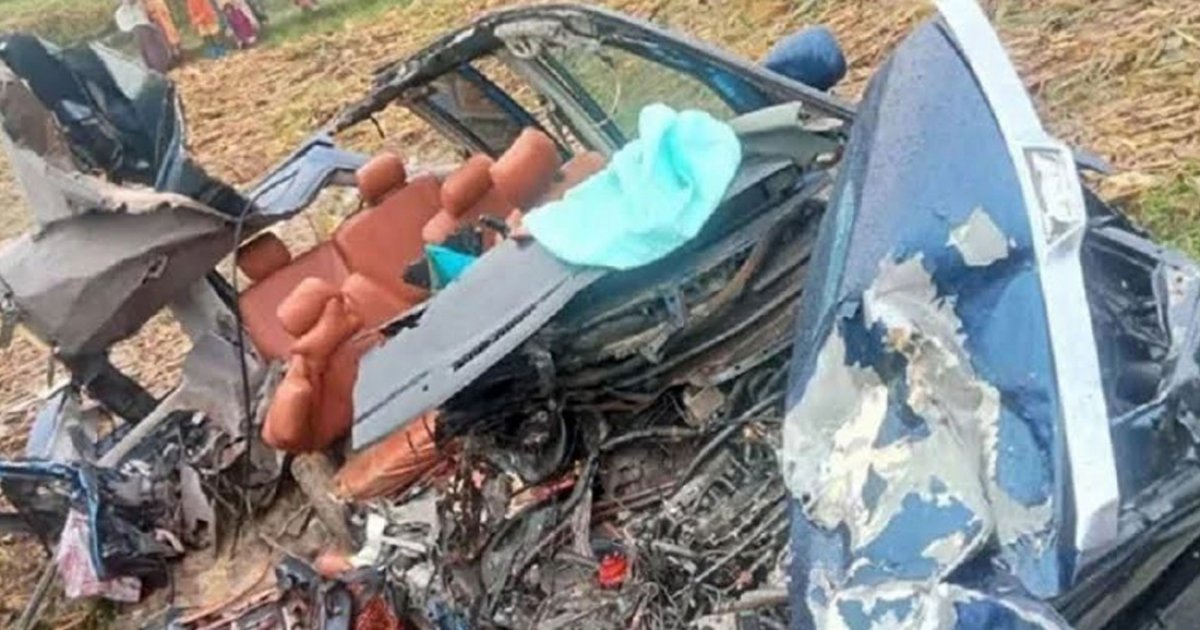 নাটোরে ট্রাক-মাইক্রোবাস সংঘর্ষে ৬ জন নিহত