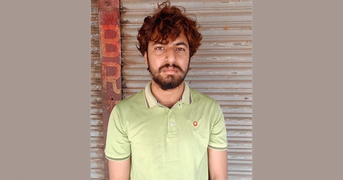 সাতক্ষীরায় ধর্ষণ ও প্রতারণার অভিযোগে যুবক গ্রেফতার