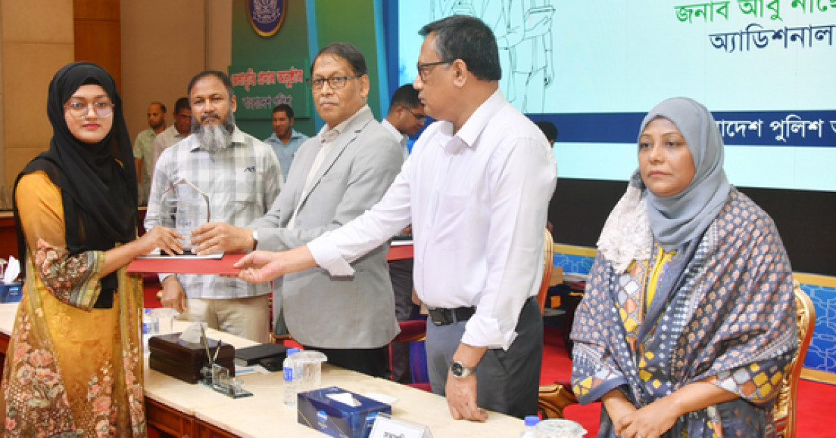 শিশু ও তরুণরা হয়ে উঠুক আগামী দিনের দেশপ্রেমিক: আইজিপি