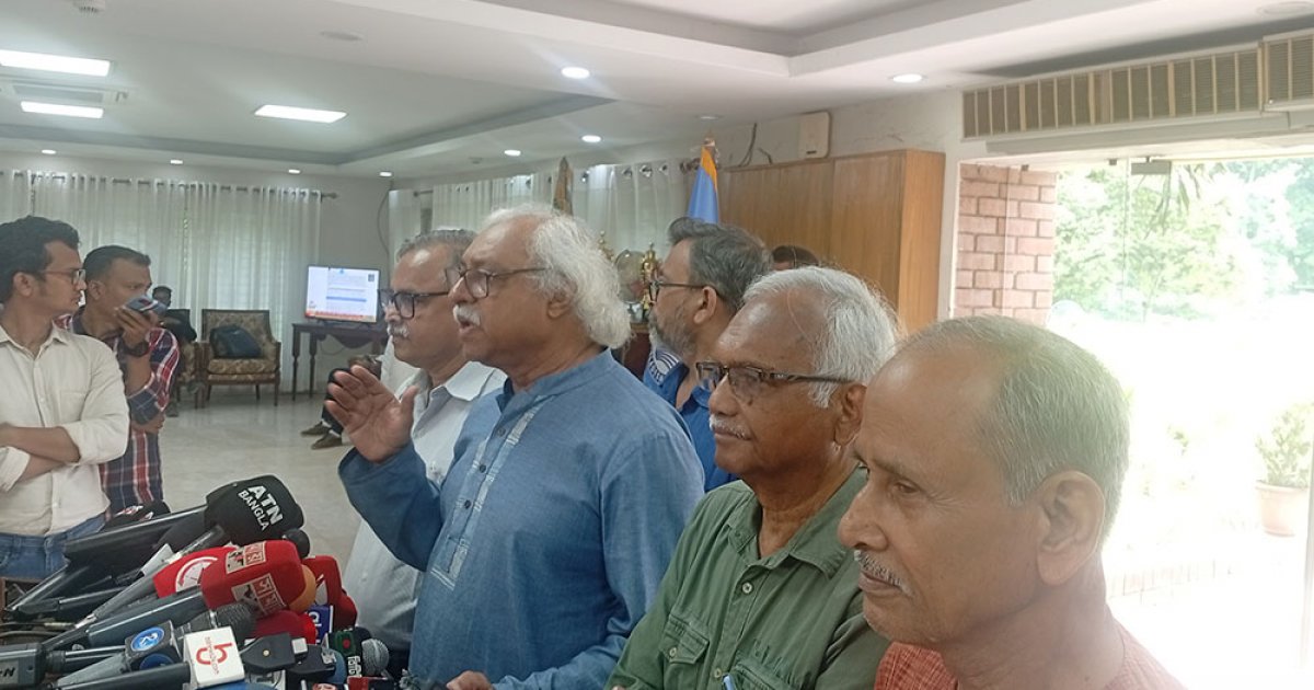 রাষ্ট্রের মূলনীতির প্রশ্নে দলগুলো দ্বিধা বিভক্ত, মৃদু উত্তেজনা