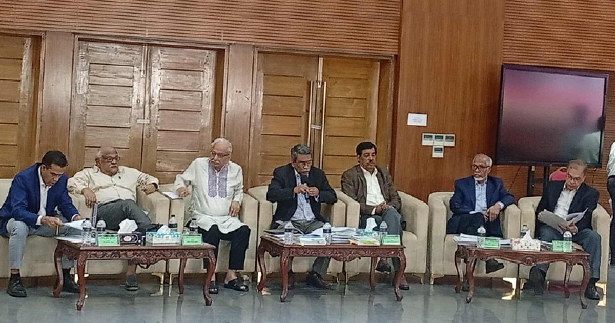৩১ জুলাইয়ের মধ্যে সংলাপ শেষ করতে চায় কমিশন: অধ্যাপক আলী রীয়াজ