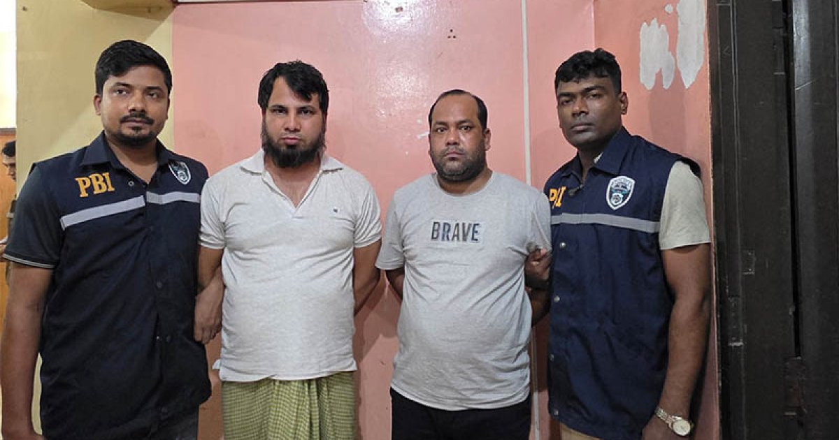 বিয়ামে নথি পোড়াতে গিয়ে এসি বিস্ফোরণ, আগুনে ২ জনের মৃত্যু