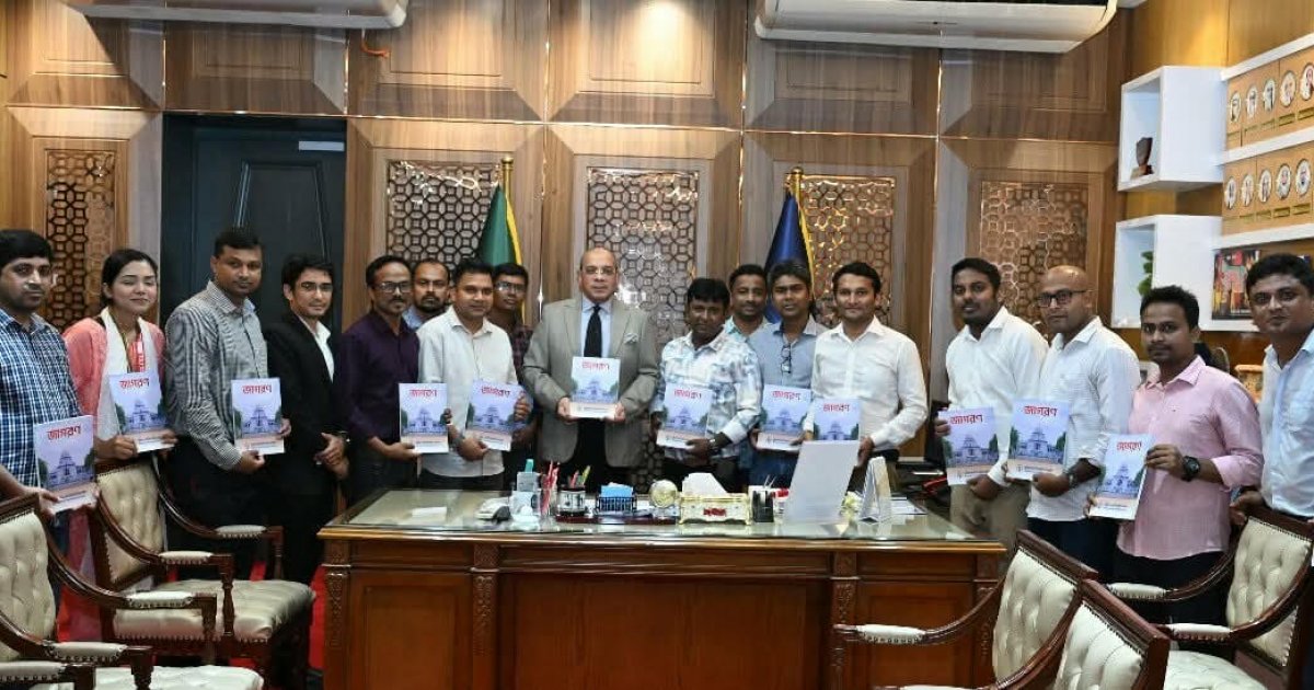 সংবাদ লেখায় বস্তুনিষ্ঠতা বজায় রাখার আহ্বান প্রধান বিচারপতির