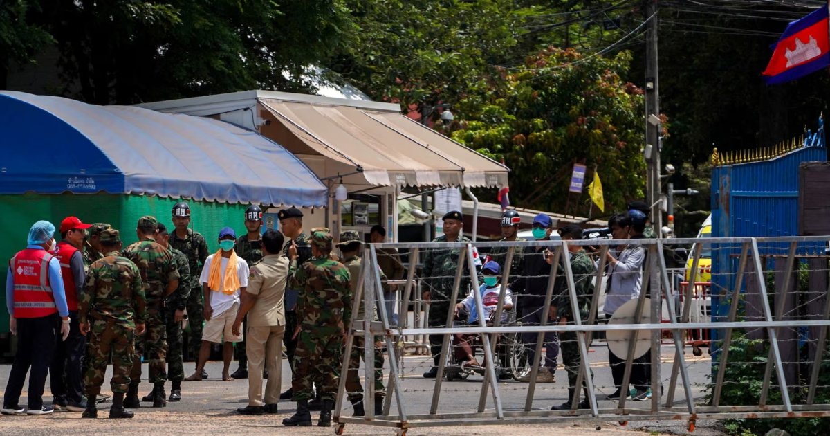 সীমান্ত আলোচনার আগে কিছু কাম্বোডিয়ান সেনাকে ফেরত পাঠিয়েছে থাইল্যান্ড