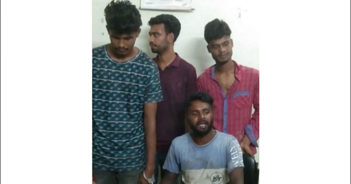 শ্যামনগরে দুই পক্ষের সংঘর্ষে ৫ জন গুলিবিদ্ধ