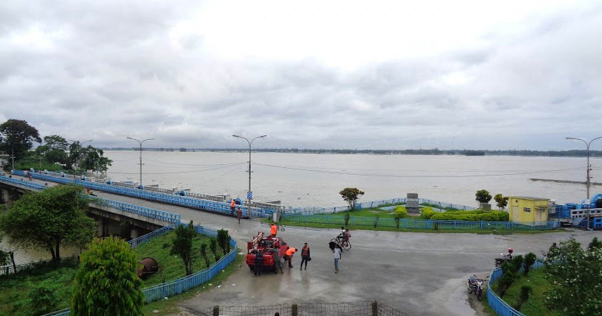 ডালিয়া পয়েন্টে তিস্তার পানি বিপদসীমার ওপরে, নিম্নাঞ্চল প্লাবিত