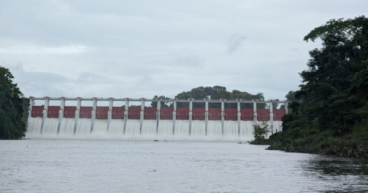 কাপ্তাই হ্রদের পানি বিপদসীমায়, মঙ্গলবার খোলা হবে জলকপাট