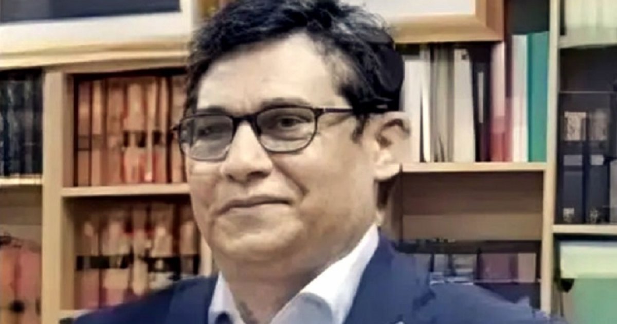 স্ত্রীসহ সাবেক যুগ্ম সচিব বিকাশ সাহার দেশত্যাগে নিষেধাজ্ঞা