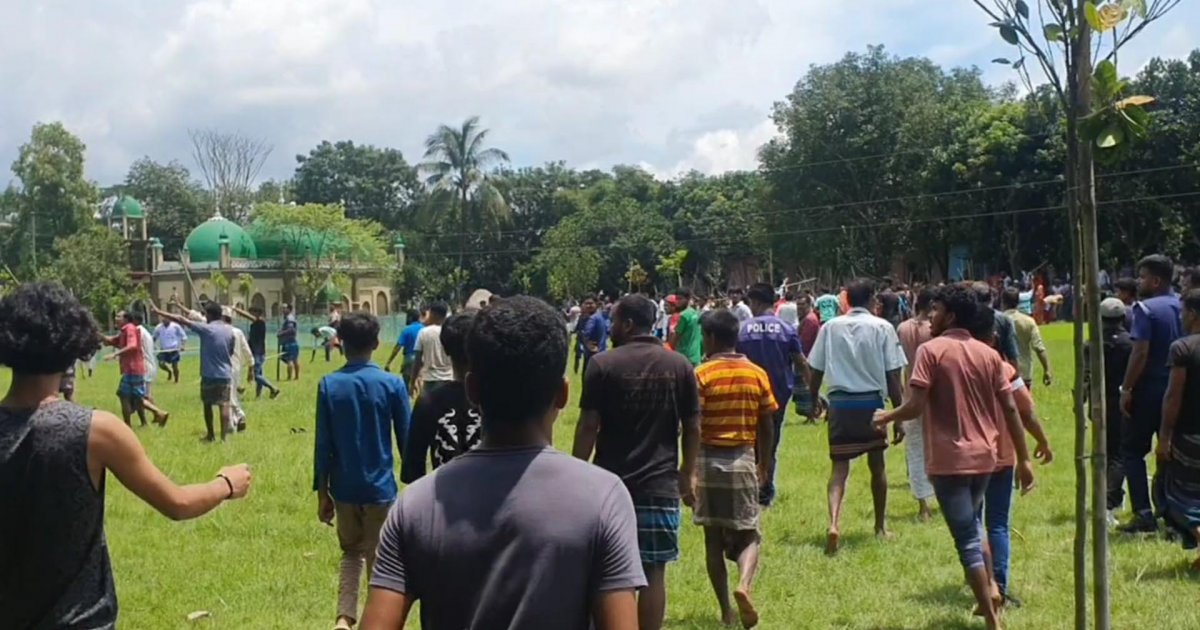 ব্রাহ্মণবাড়িয়ায় ফেসবুকে কমেন্টস করায় দুই পক্ষের সংঘর্ষ, আহত ২৫