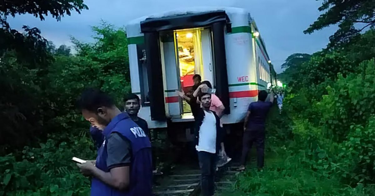 চার ঘণ্টা পর ব্রাহ্মণবাড়িয়ায় ট্রেন চলাচল স্বাভাবিক