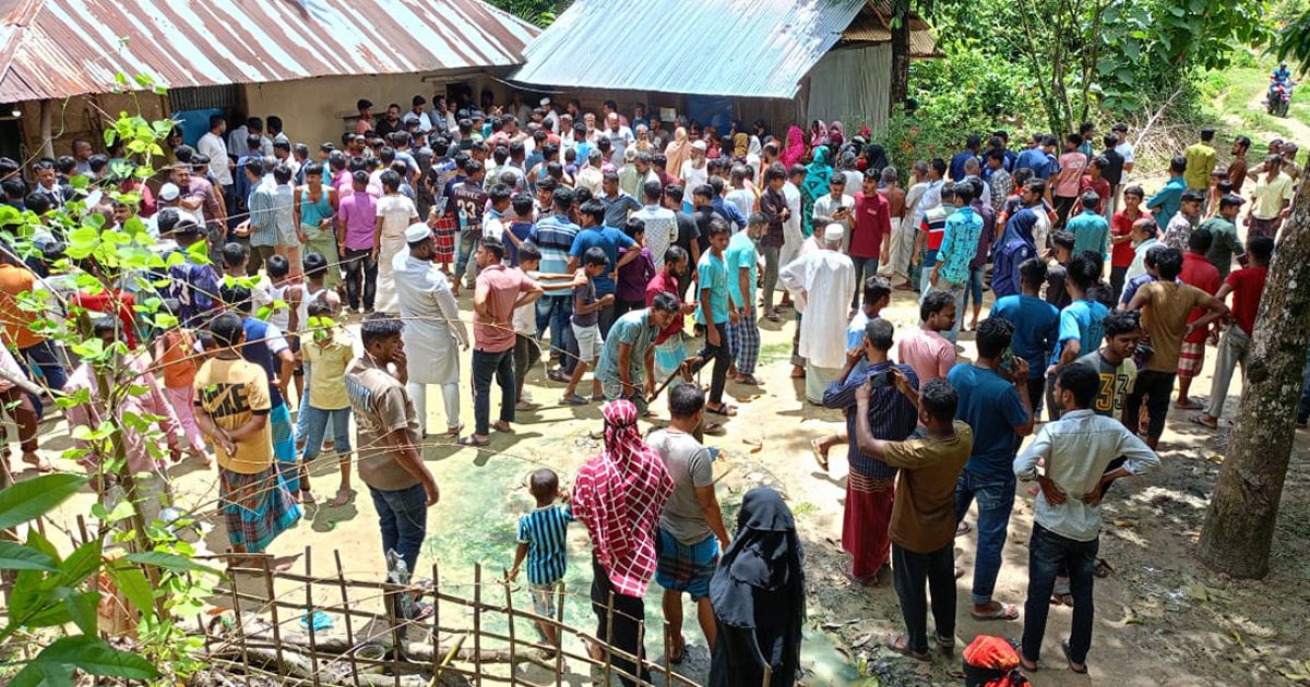 খাগড়াছড়িতে নিজ বাড়ি থেকে মা-মেয়ের গলাকাটা মরদেহ উদ্ধার