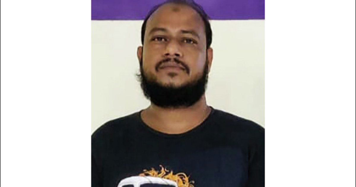 বগুড়ায় শ্রমিকলীগ নেতা গ্রেফতার