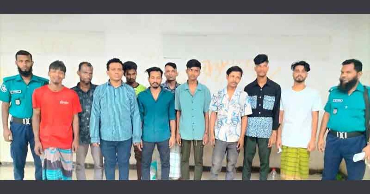 মোহাম্মদপুরে বিশেষ অভিযানে ১২ জন গ্রেফতার