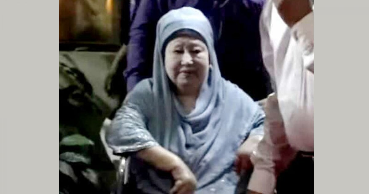 স্বাস্থ্য পরীক্ষা শেষে বাসায় ফিরেছেন খালেদা জিয়া: মিডিয়া সেল