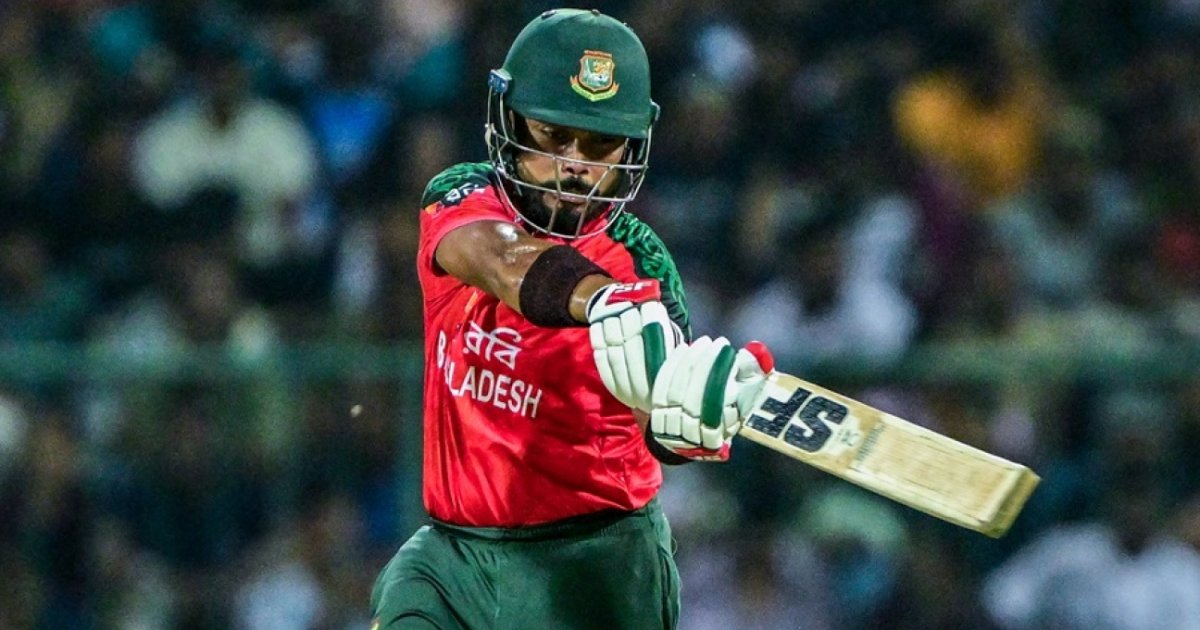 পাওয়ার প্লেতে ৩ উইকেট হারিয়ে বাংলাদেশের সংগ্রহ ৩০