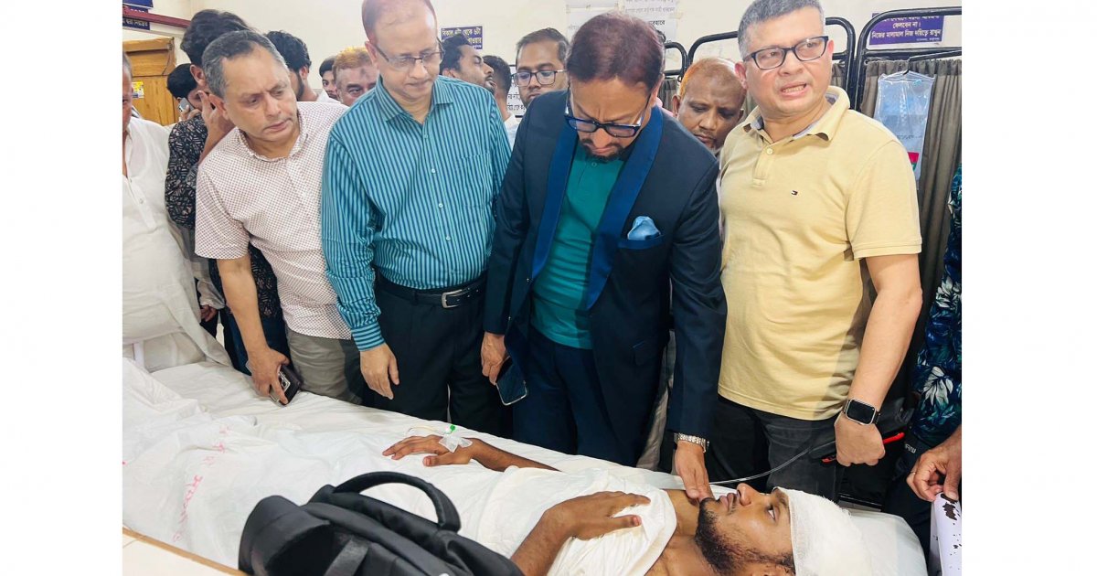 চবিতে সংঘর্ষের ঘটনায় বিচার বিভাগীয় তদন্ত দাবি মেয়রের