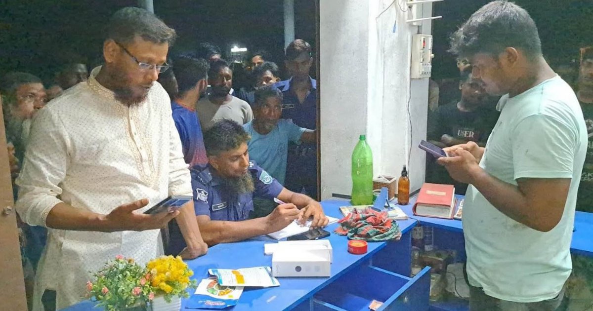 প্রেমিক যুগল থেকে আদায় করা ৫০ হাজার টাকা নিয়ে ছাত্রদল-স্বেচ্ছাসেবক দলের সংঘর্ষ