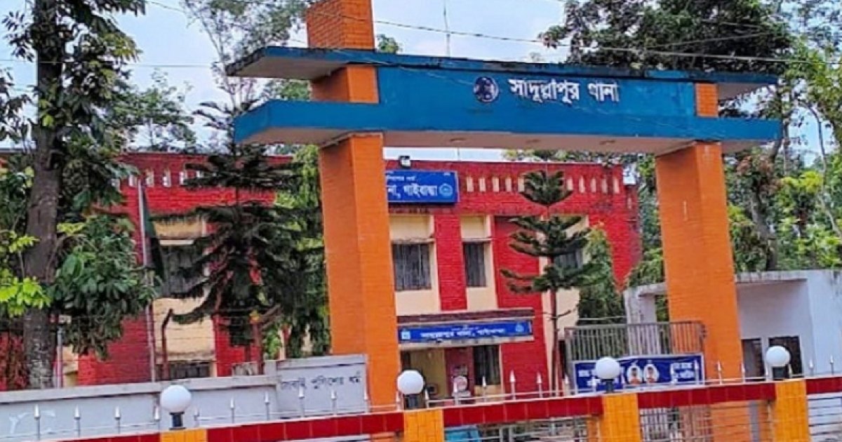 দুর্বৃত্তদের হামলায় সাবেক ছাত্রদল নেতা আহত