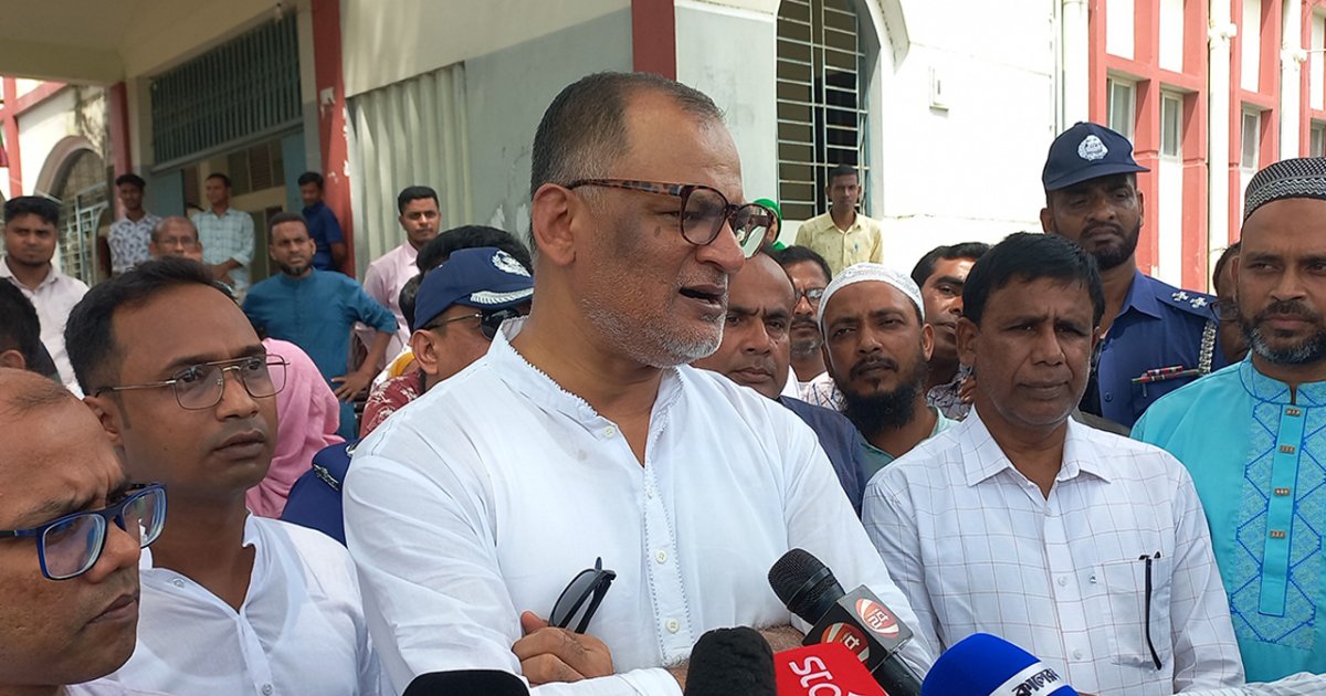 আলু রফতানির চেষ্টা করছে সরকার: বাণিজ্য উপদেষ্টা