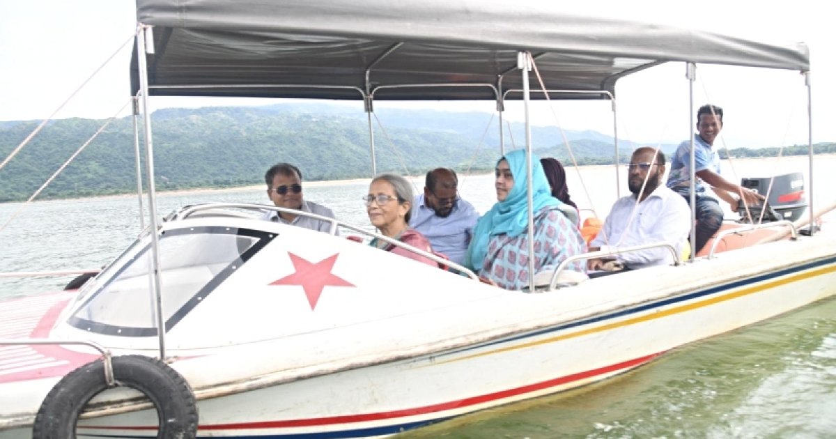 মৎস্য উপদেষ্টার নদী পরিদর্শন: অবৈধ জাল ব্যবহারে ৫ জনের কারাদণ্ড