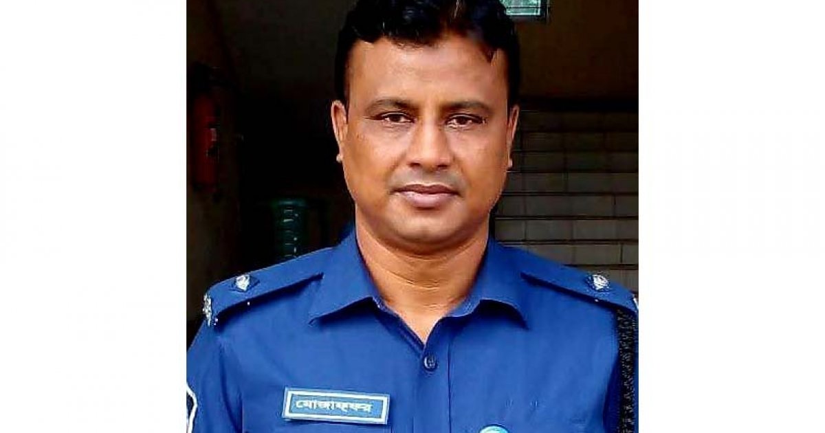 ডাকসু নির্বাচনে ছাত্রদলের প্রার্থীদের পক্ষে ফেসবুকে পোস্ট, সেই ওসি প্রত্যাহার