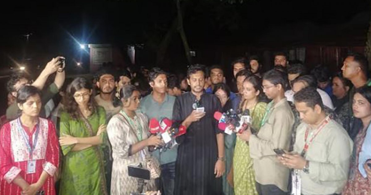 জাকসুর ভোট বর্জন করে পুনর্নিবাচনের দাবি ৪ প্যানেলের