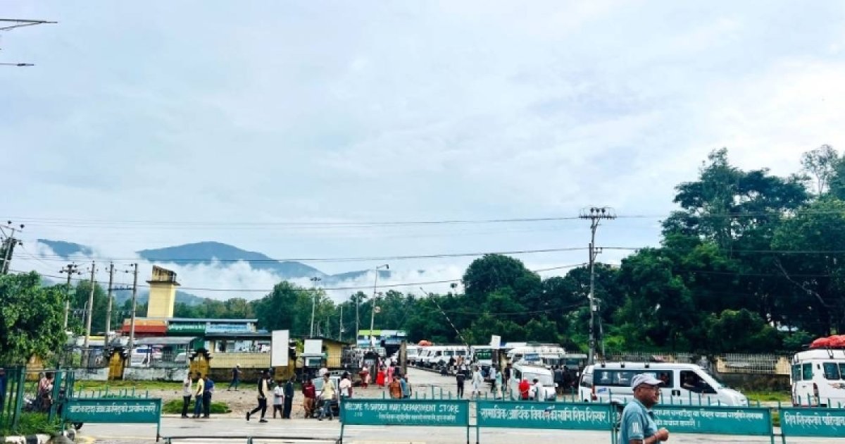 কারফিউ প্রত্যাহার, ৫ দিনের অচলাবস্থার পর স্বাভাবিকতায় ফিরছে নেপাল
