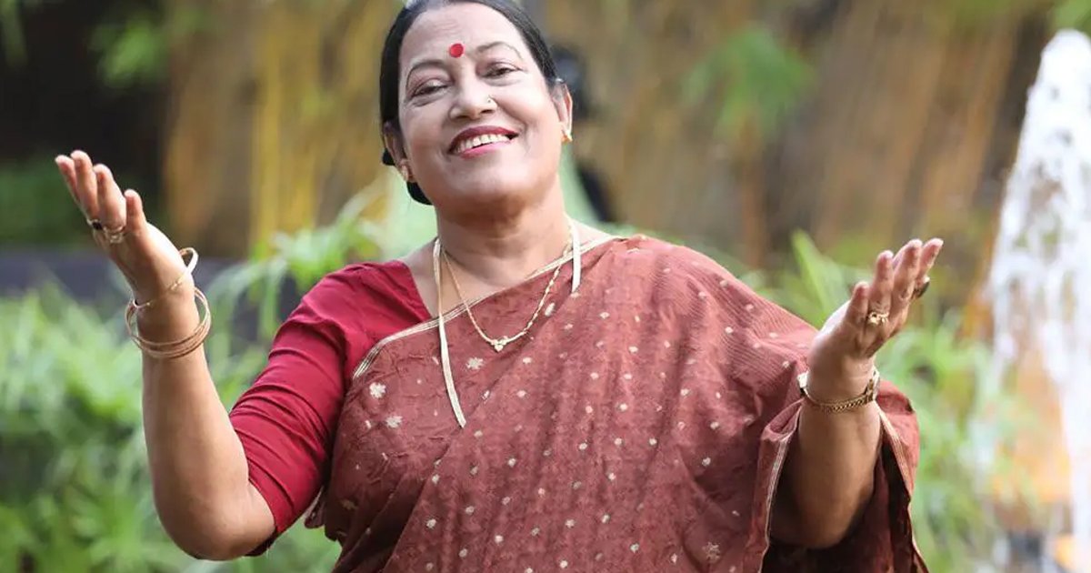 শহীদ মিনারে শ্রদ্ধা নিবেদন, দাফন কুষ্টিয়ায়
