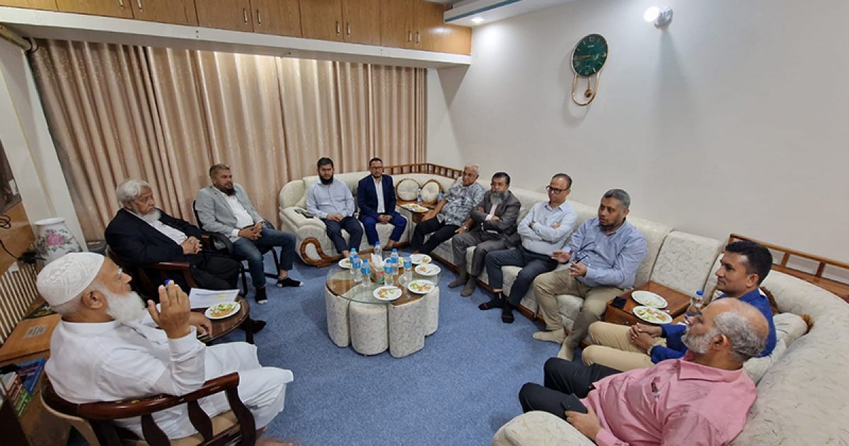 জামায়াত আমিরের বাসায় স্কয়ারের এমডিসহ ব্যবসায়ীরা