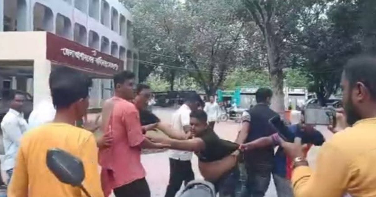 জামিন দেওয়ায় আদালত চত্বর থেকে আসামিকে অপহরণ করলো বাদী
