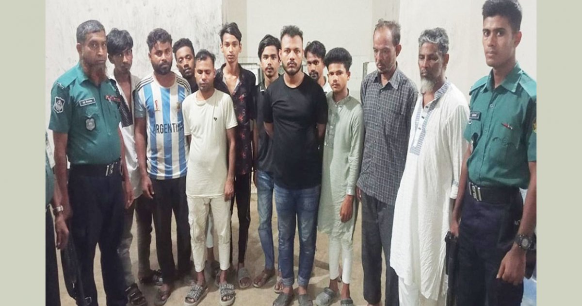 হাজারীবাগে ঝটিকা মিছিলের প্রস্তুতিকালে ১১ আ.লীগ কর্মী গ্রেফতার