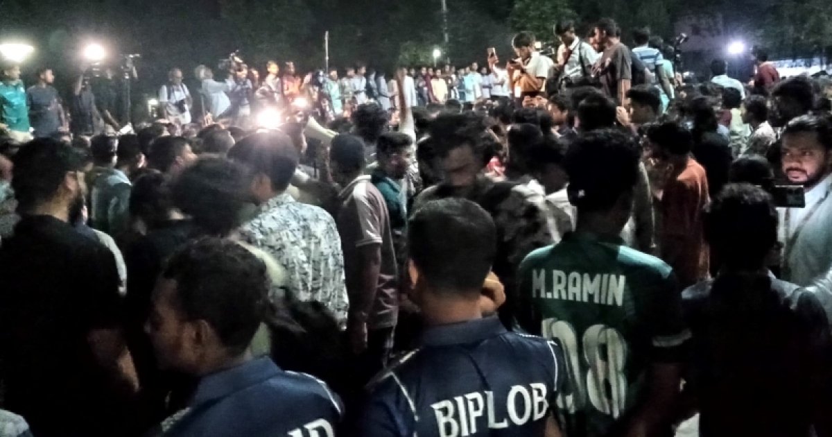ছাত্রদলের দাবির মুখে পেছালো রাকসু নির্বাচন
