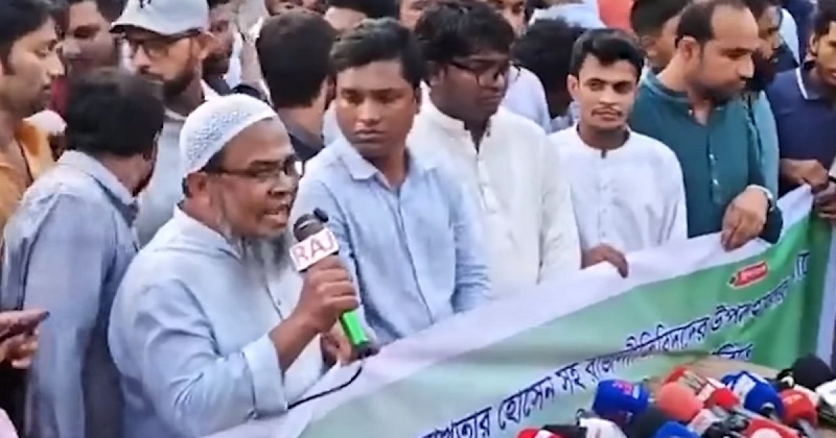 রাজধানীতে এনসিসিপির সমাবেশে ‘জয় বাংলা’ স্লোগান, দেওয়া হলো থানায়
