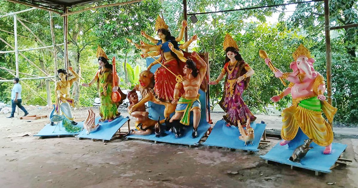 দুর্গোৎসবের জন্য প্রস্তুত রাজধানীর ঐতিহ্যবাহী ৫ পূজামণ্ডপ