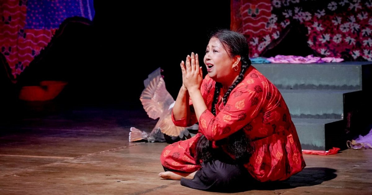 মিরপুরের মঞ্চে এক রোহিঙ্গা নারীর দুঃখগাঁথা